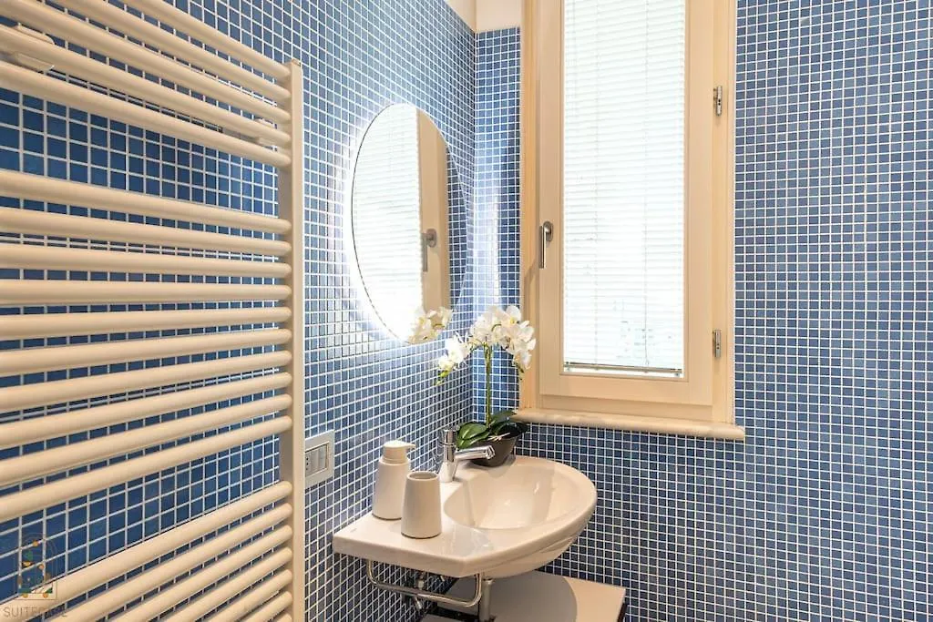 Madreperla Chic Apartment Viareggio 0*,