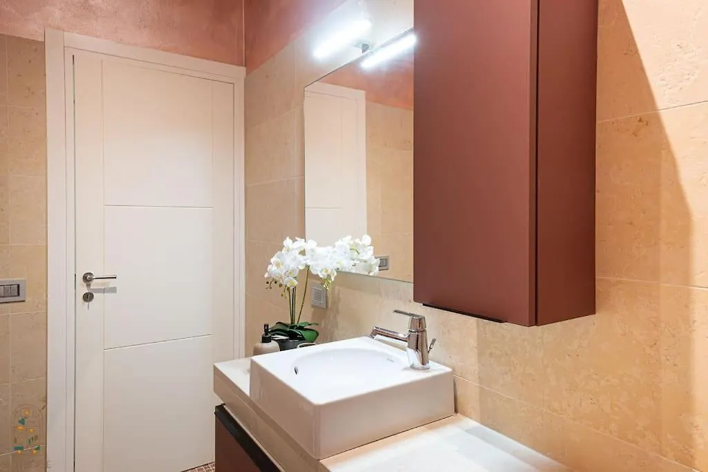 Madreperla Chic Apartment Viareggio Italy